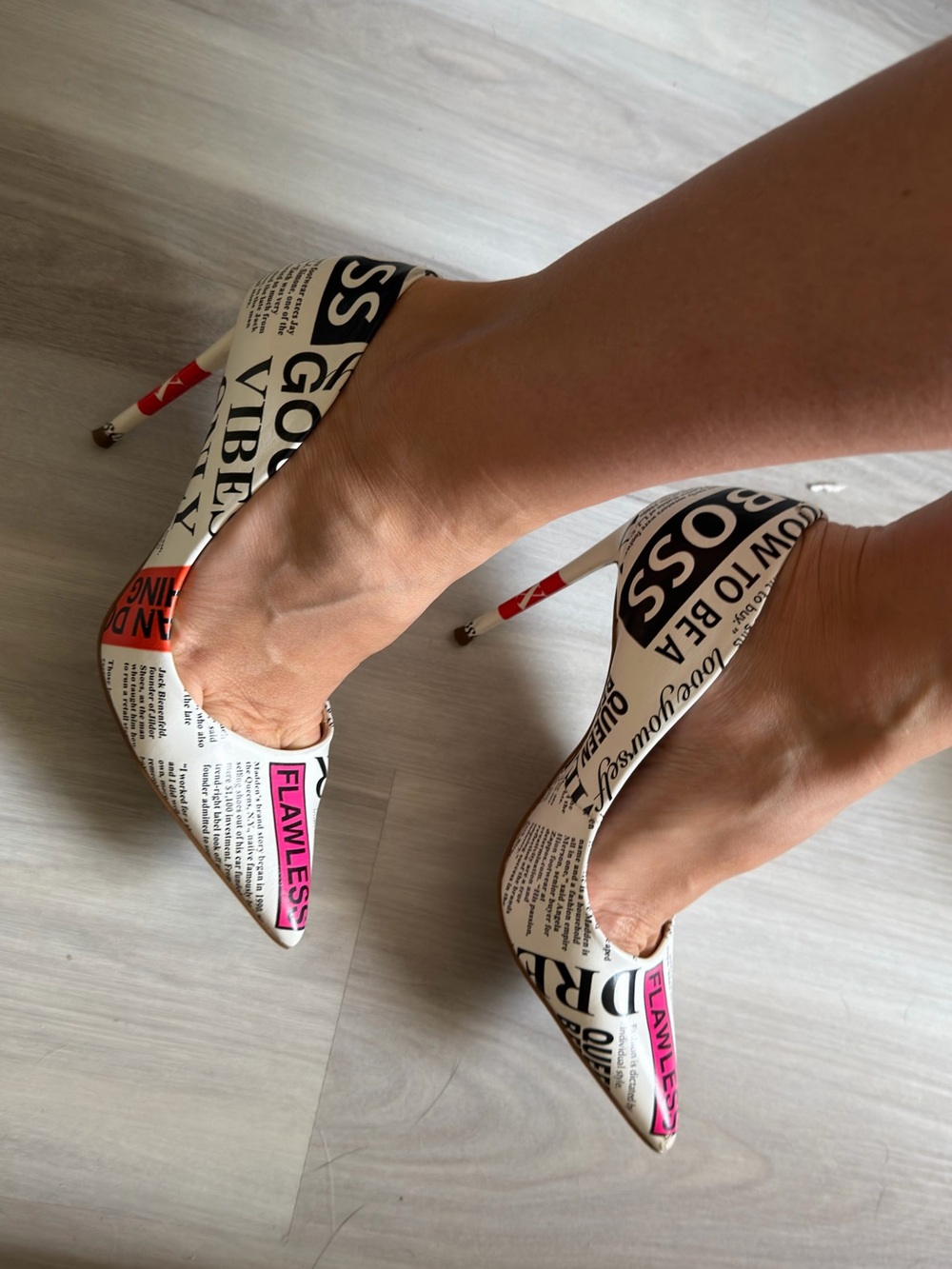 Steve Madden Newspaper Print Stiletto Pumps 6.5